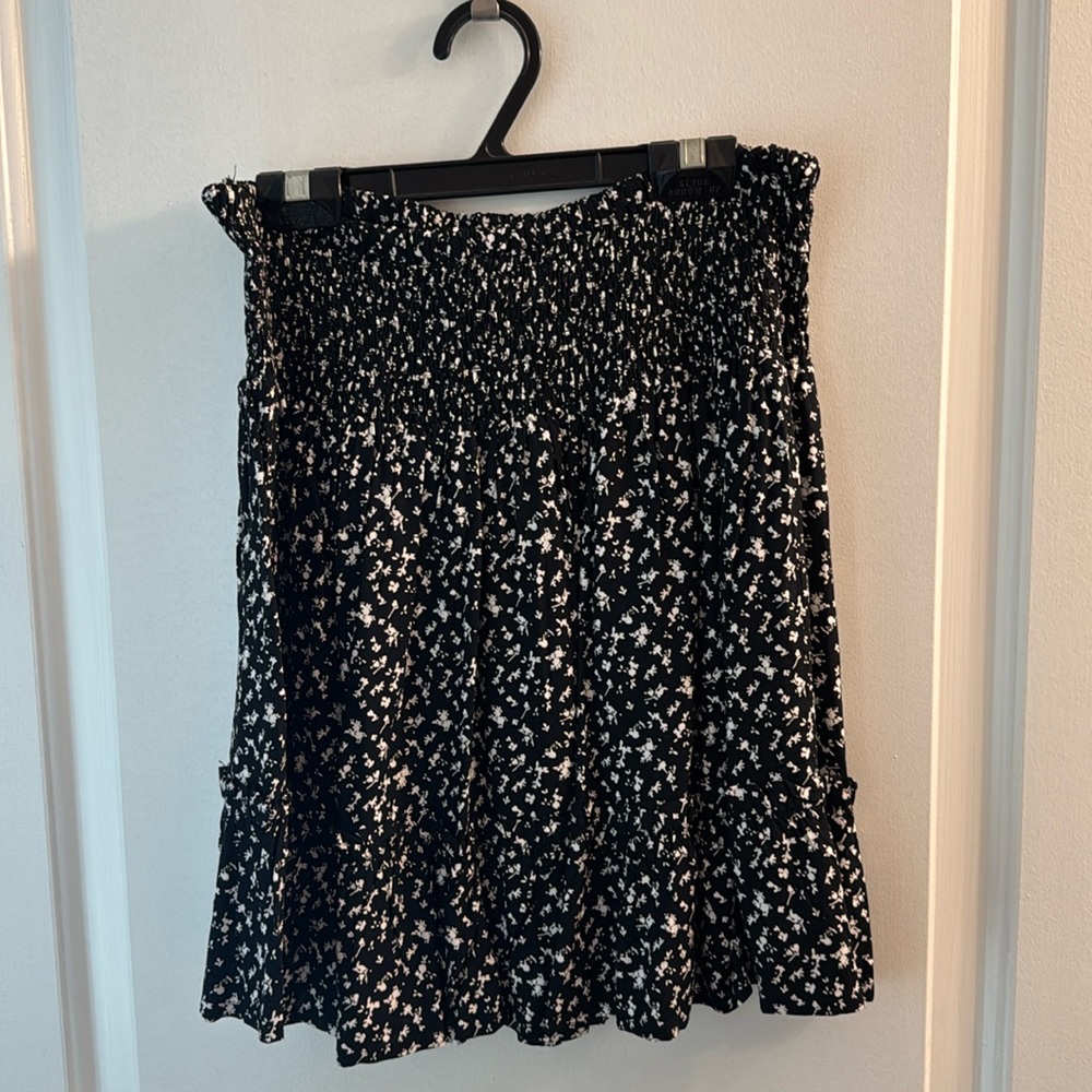 TWIK Size M Elastic Waist High Waist A Line Skirt